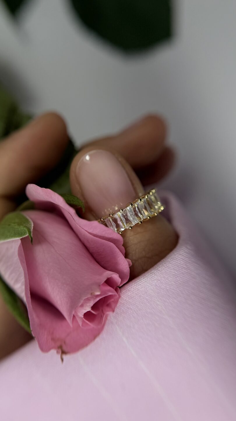 Mani Master ( manicure hybrydowy)