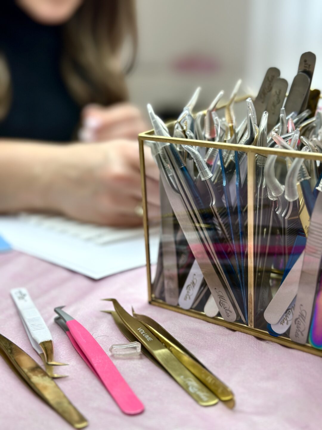 1:1 kurs podstawowy - przedłużanie rzęs