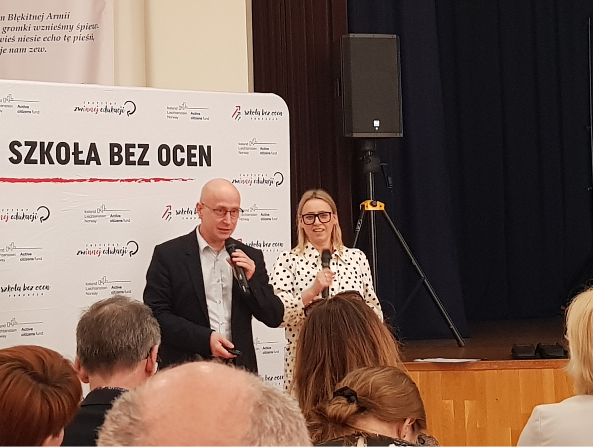 Debata o ocenianiu – projekt „Szkoła bez ocen”