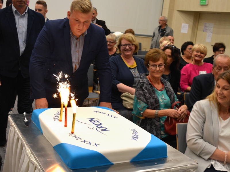 5d8cd698771c522_DSC_3460