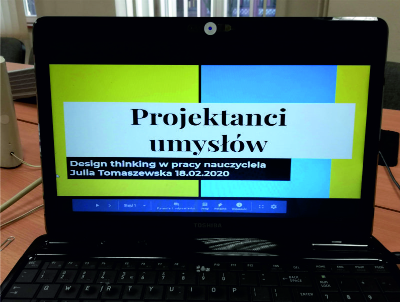 5e5e578b2204410